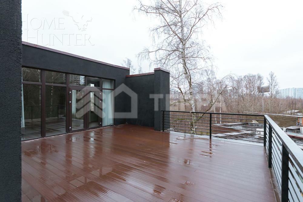 3-этажный таунхаус 945 м² с отделкой