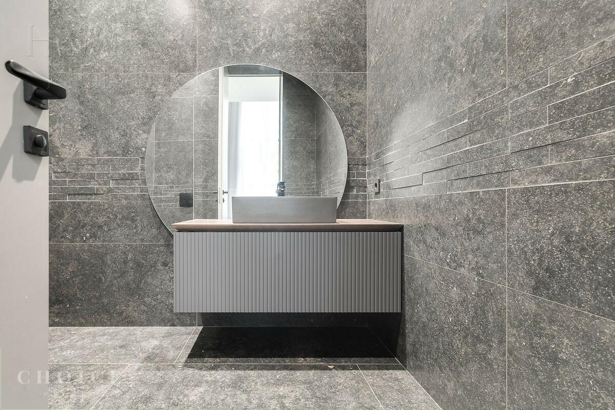 2-этажный коттедж 720 м² с отделкой