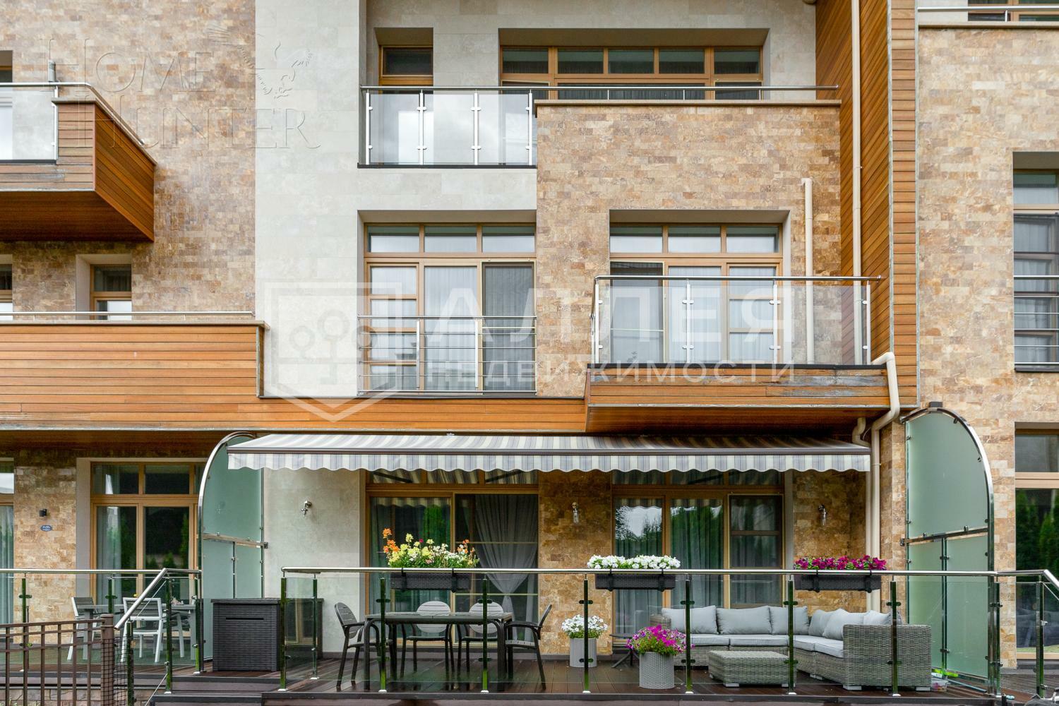 3-этажный таунхаус 300 м² с отделкой