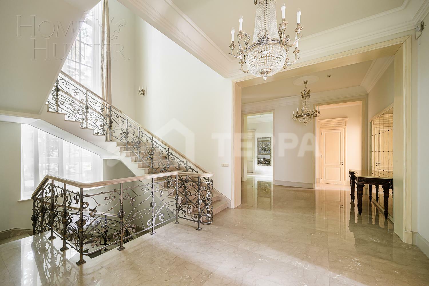 2-этажный коттедж 680 м² с отделкой