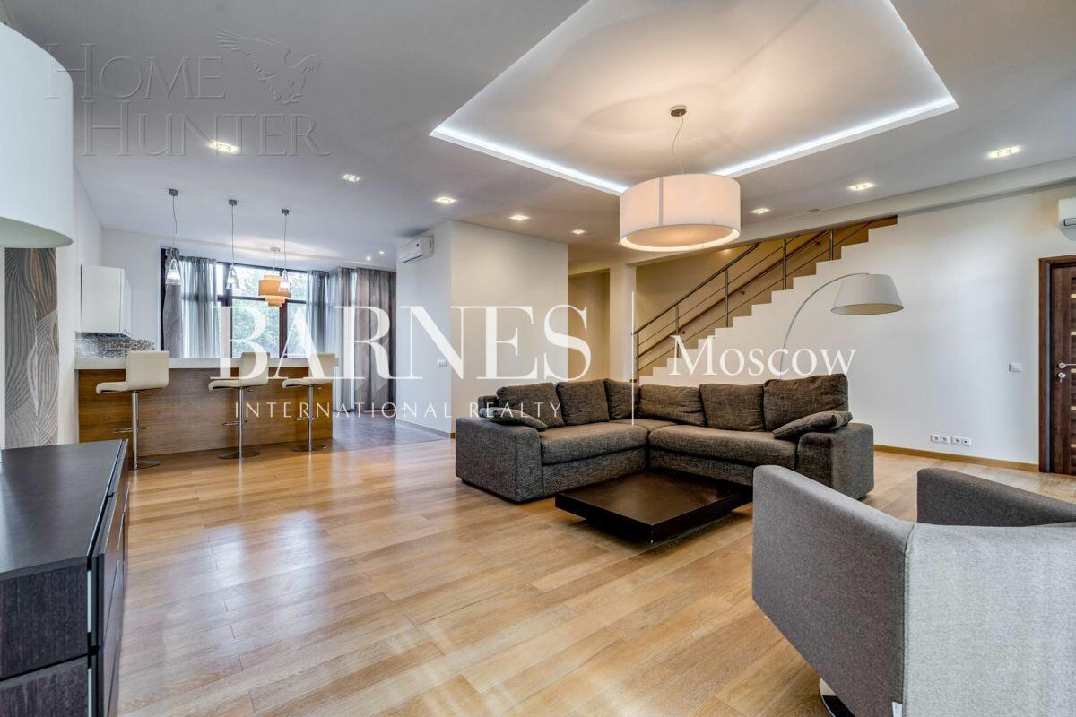 2-этажный таунхаус 380 м² с отделкой