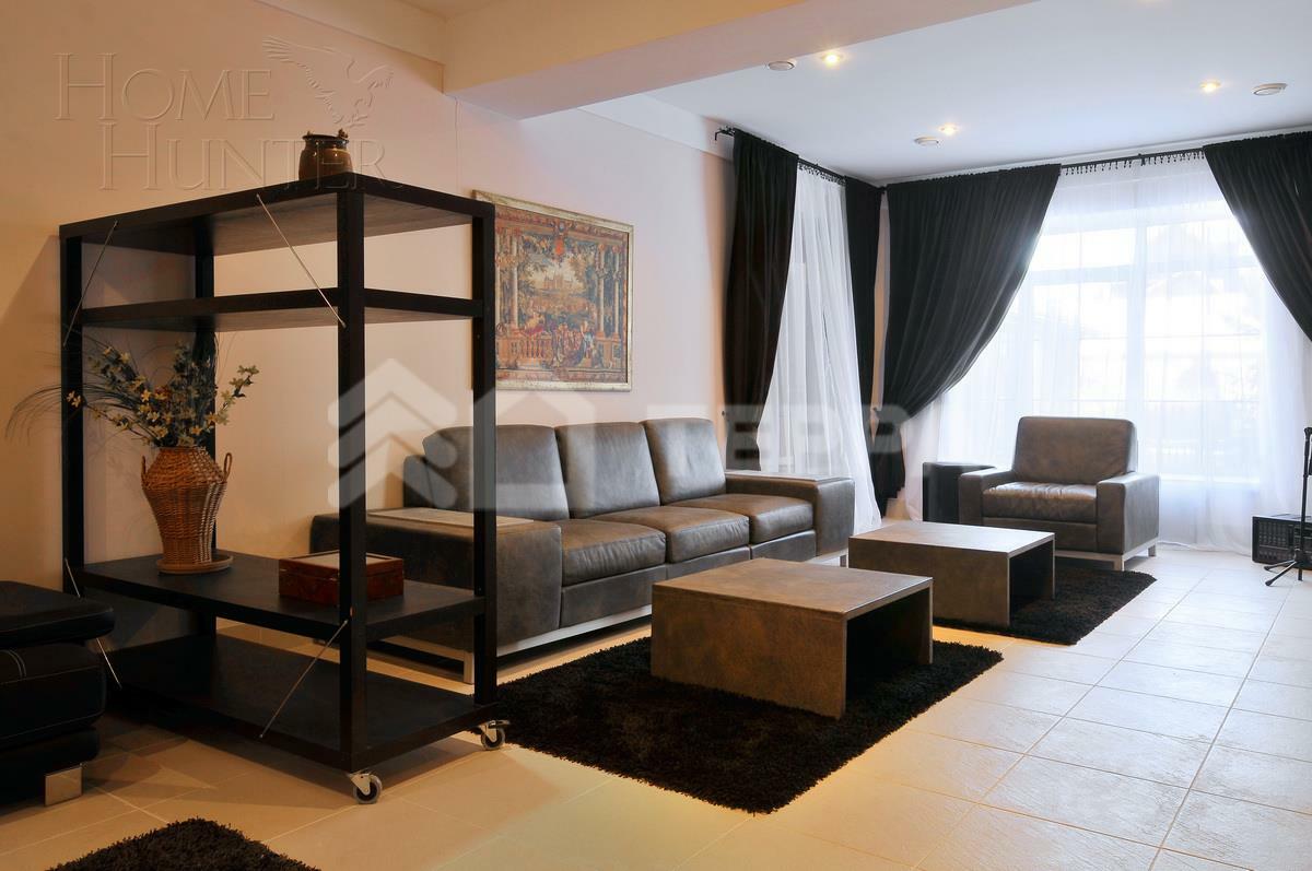 3-этажный коттедж 600 м² с отделкой