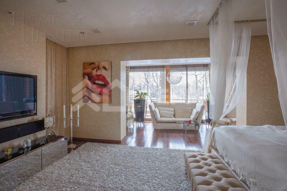 3-этажный коттедж 500 м² с отделкой