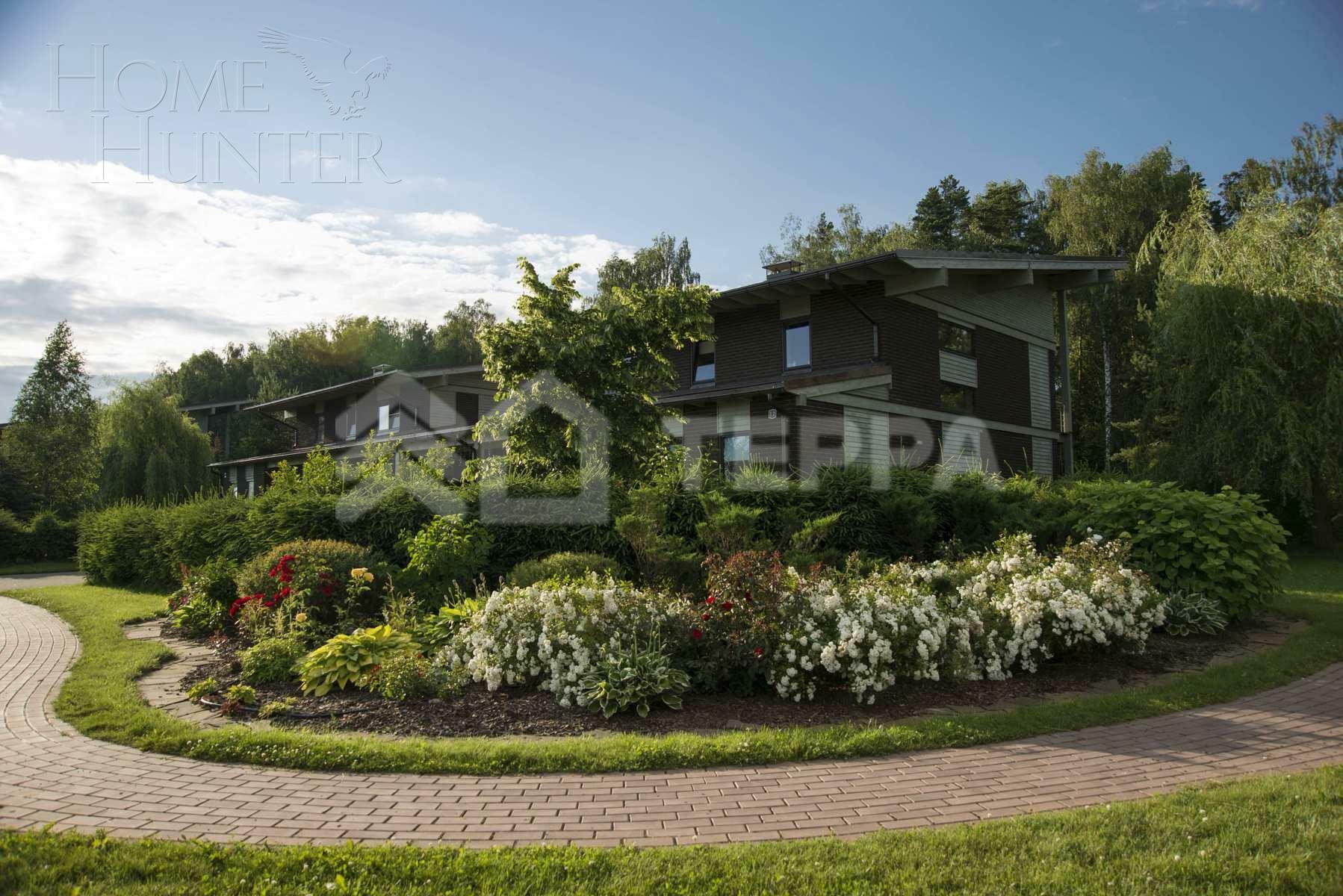 Участок 42.37 сот. в охраняемом поселке