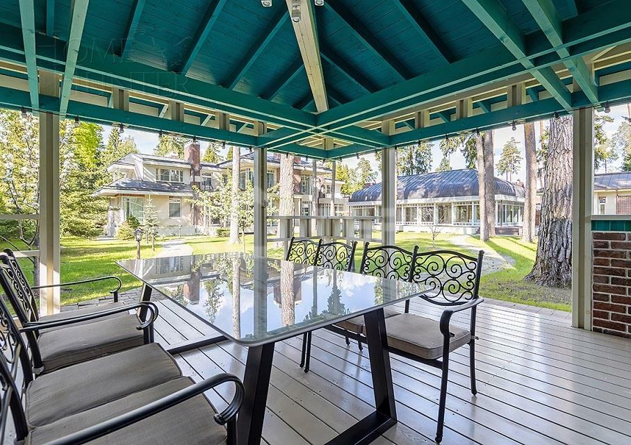 2-этажный коттедж 1 214 м² с отделкой