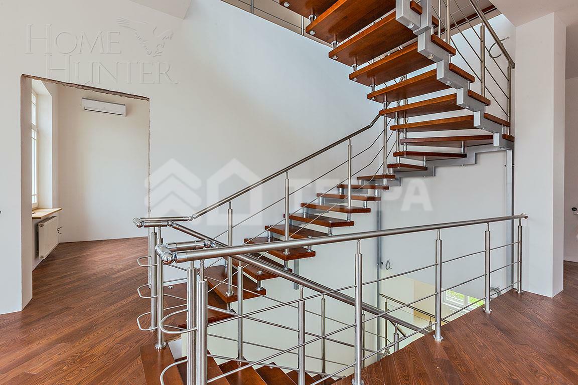 ТАУНХАУС 420 м² с отделкой