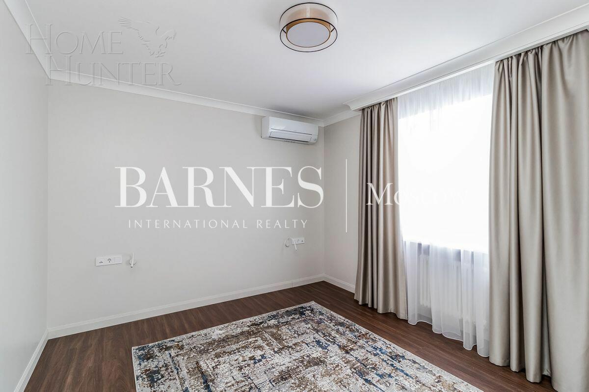 2-этажный коттедж 443 м² с отделкой