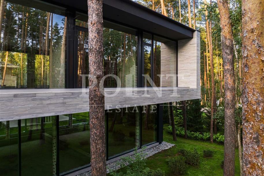 2-этажный коттедж 1 050 м² без отделки