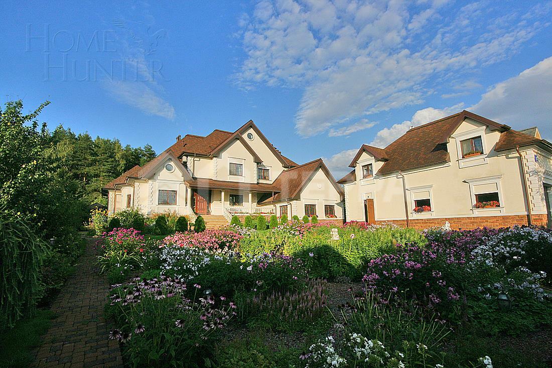 2-этажный коттедж 720 м² с отделкой