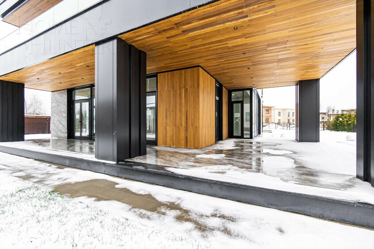 2-этажный коттедж 853.2 м² без отделки