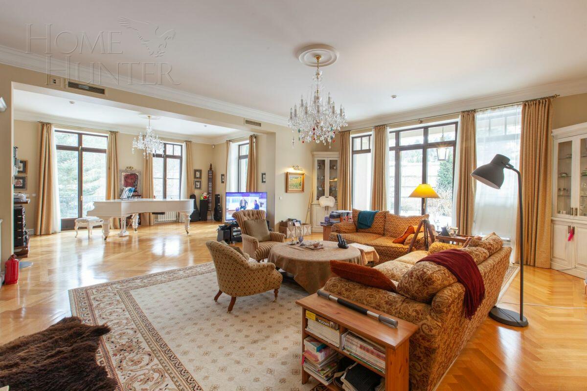 2-этажный коттедж 972 м² с отделкой