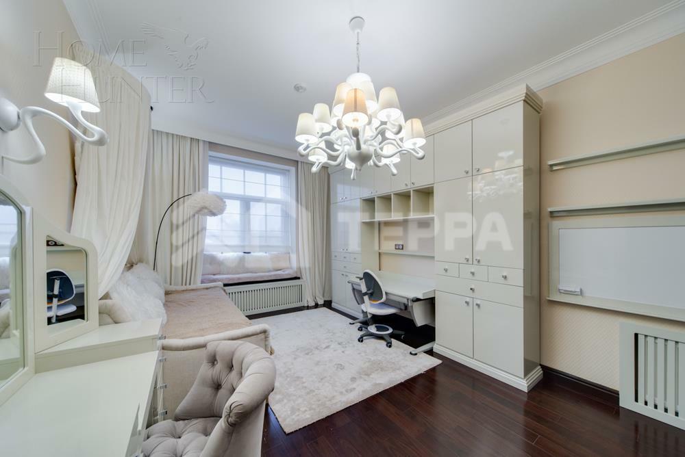 2-этажный коттедж 850 м² с отделкой