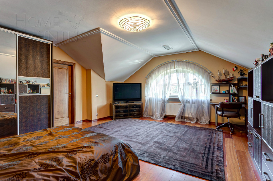 2-этажный коттедж 1 200 м² с отделкой