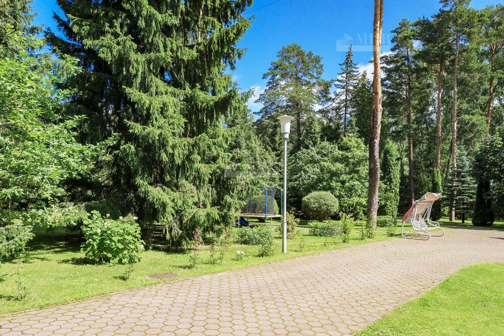 2-этажный коттедж 580 м² с отделкой