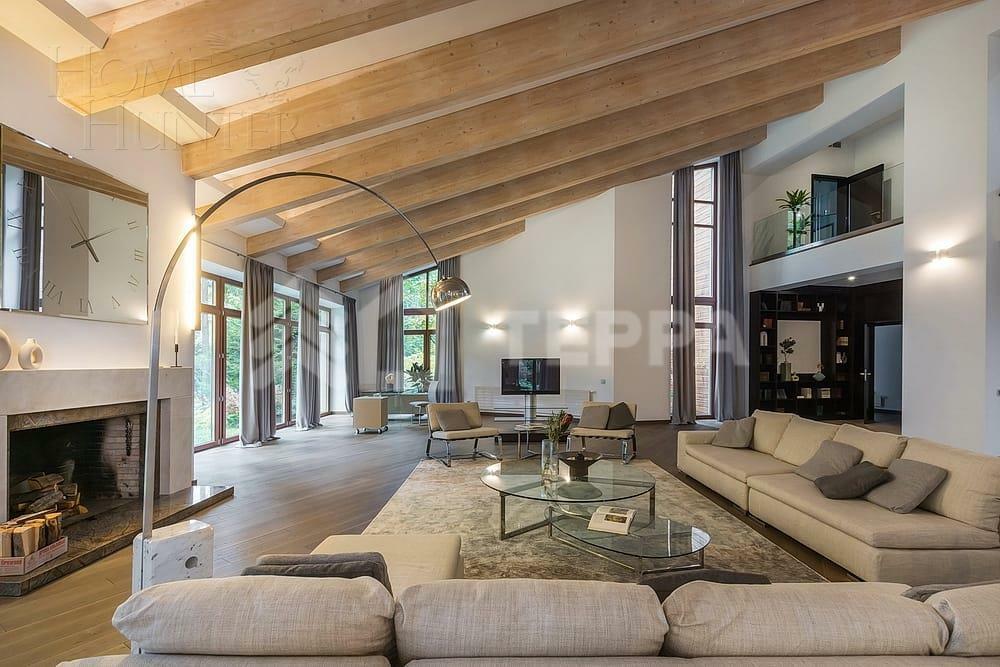 2-этажный коттедж 900 м² с отделкой