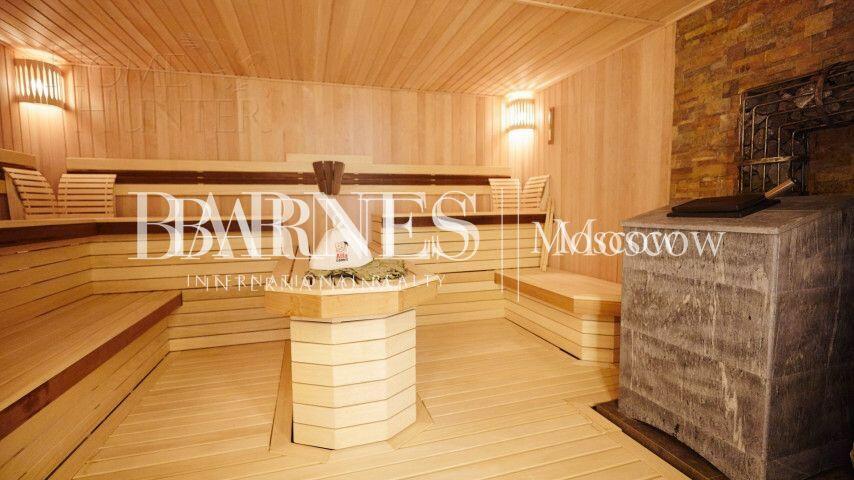 2-этажный коттедж 550 м² с отделкой