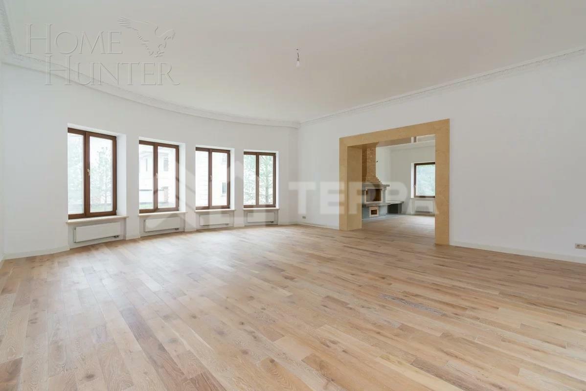 2-этажный коттедж 796 м² с отделкой