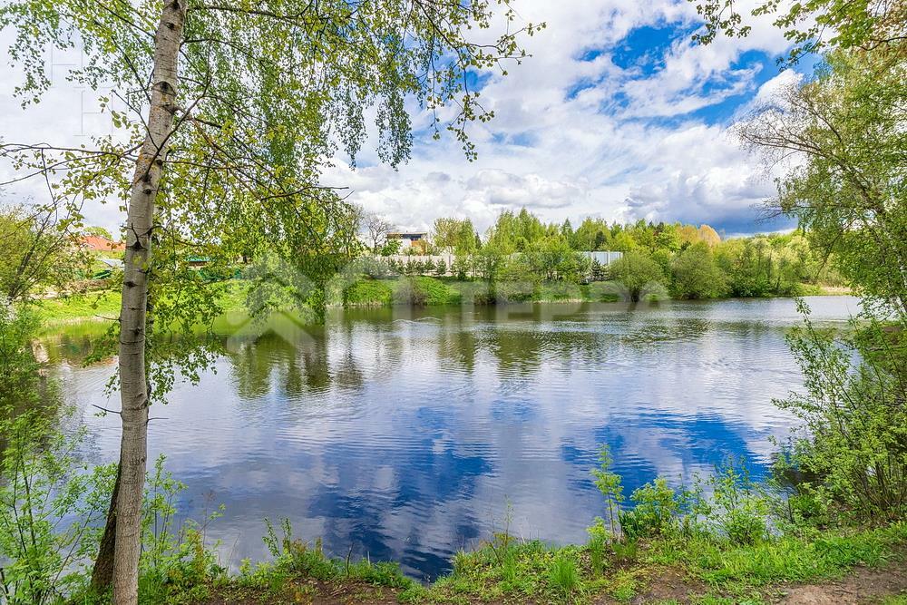 КОТТЕДЖ 2 000 м² с отделкой