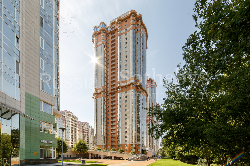 3-КОМН. КВАРТИРА С ОТДЕЛКОЙ 131 М² НА 4 ЭТАЖЕ