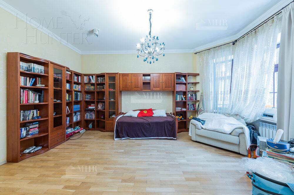 2-этажный коттедж 550 м² с отделкой