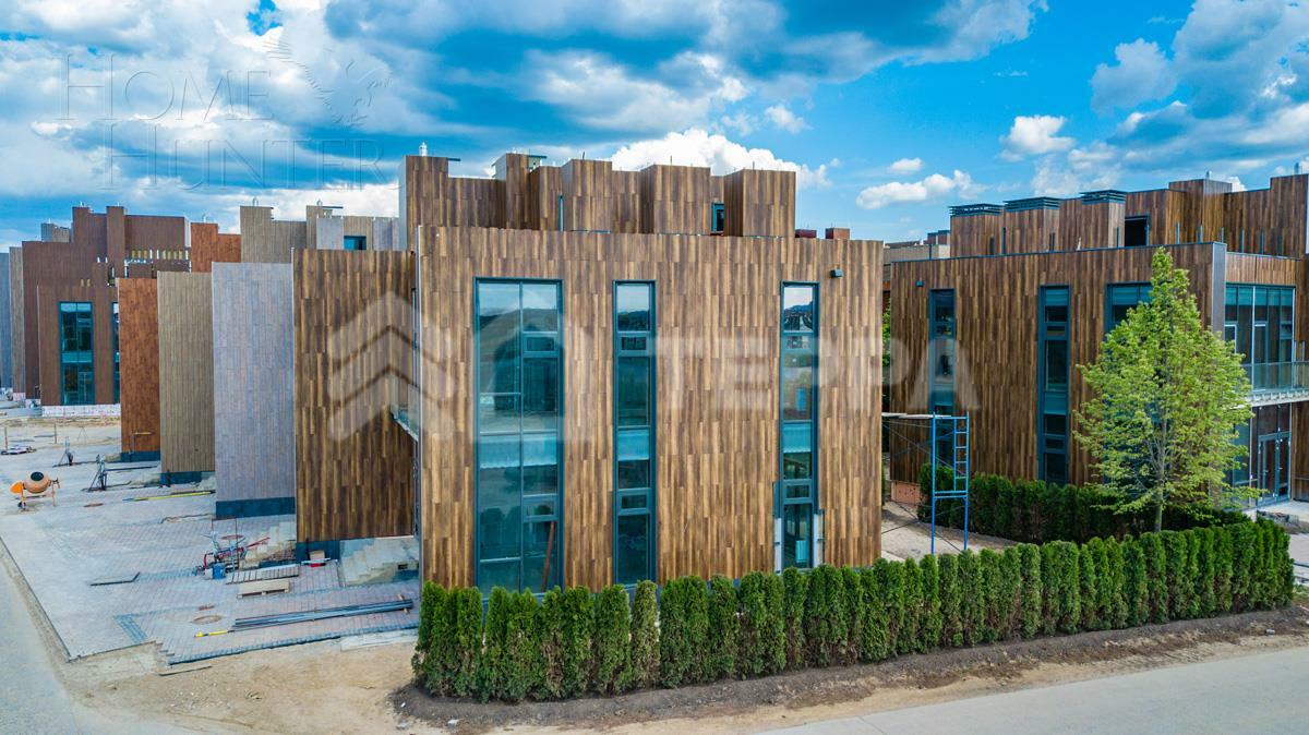 3-этажный таунхаус 238 м² без отделки