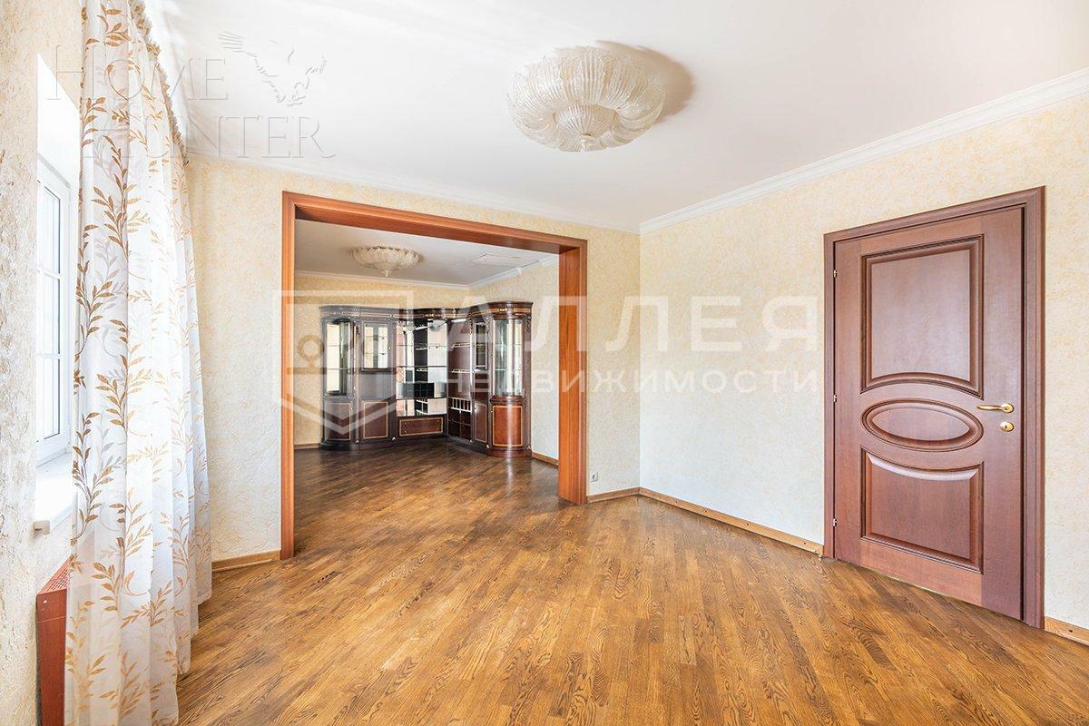 2-этажный коттедж 3 817 м² с отделкой