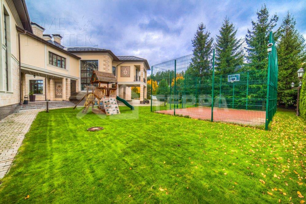 2-этажный коттедж 1 400 м² с отделкой