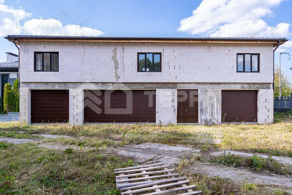 2-этажный коттедж 900 м² без отделки