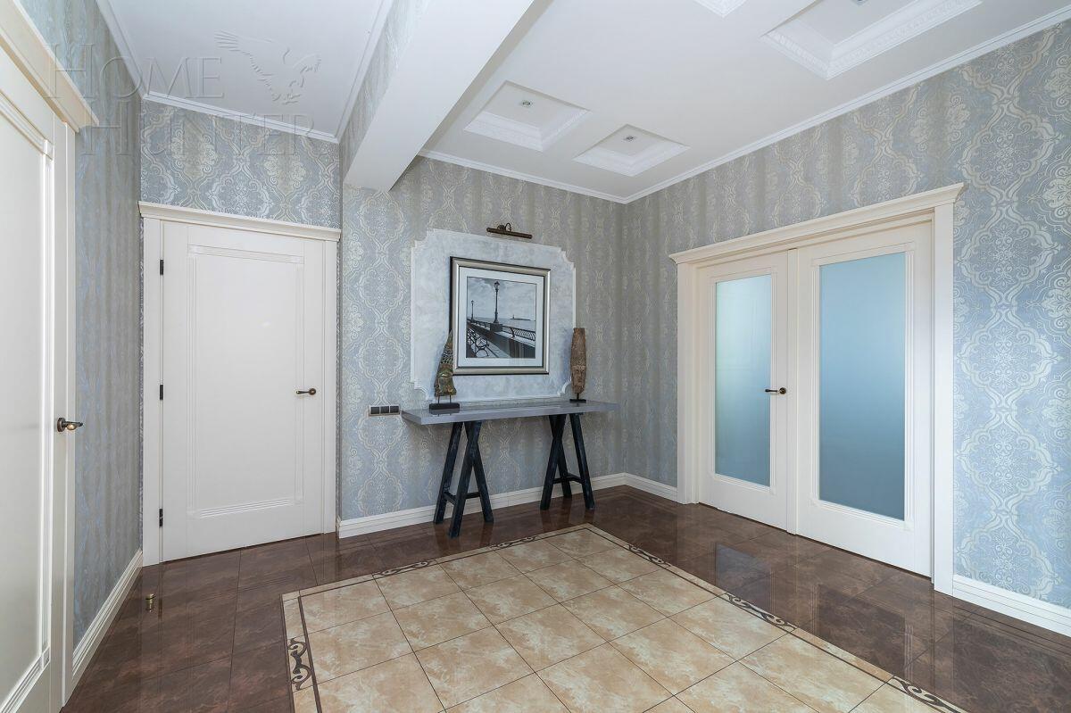 2-этажный коттедж 530 м² с отделкой