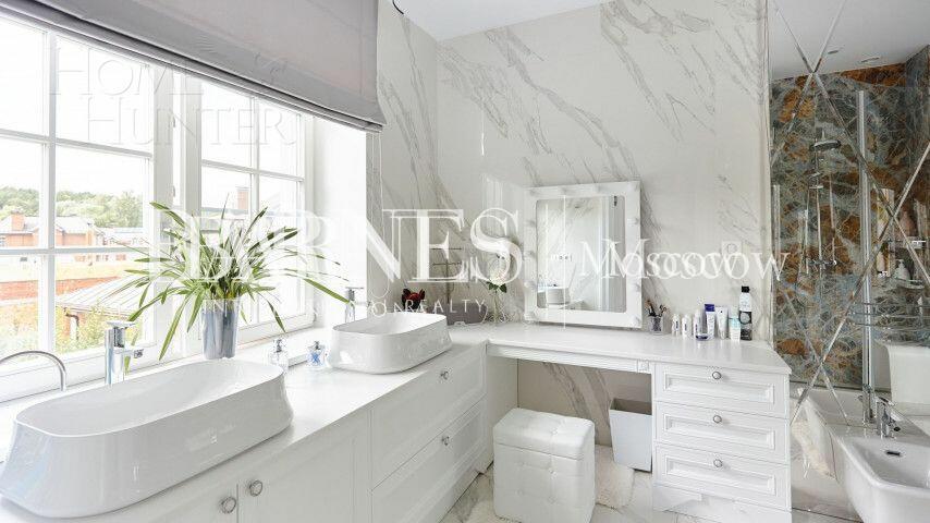 2-этажный коттедж 550 м² с отделкой