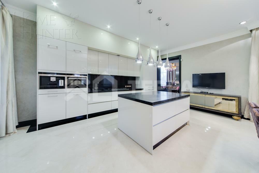 2-этажный коттедж 850 м² с отделкой