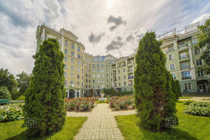 2-УРОВНЕВАЯ КВАРТИРА С ОТДЕЛКОЙ 420 М² НА 1 ЭТАЖЕ