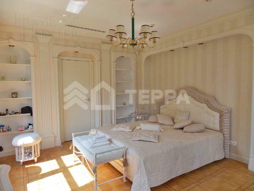 2-этажный коттедж 782.7 м² с отделкой