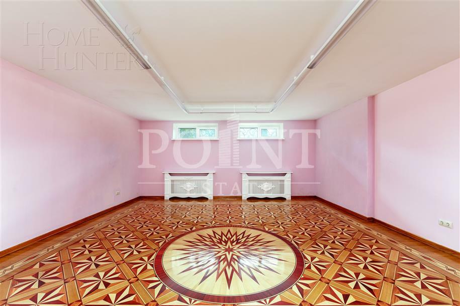 КОТТЕДЖ 900 м² с отделкой