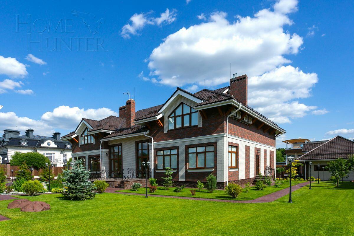 2-этажный коттедж 900 м² с отделкой