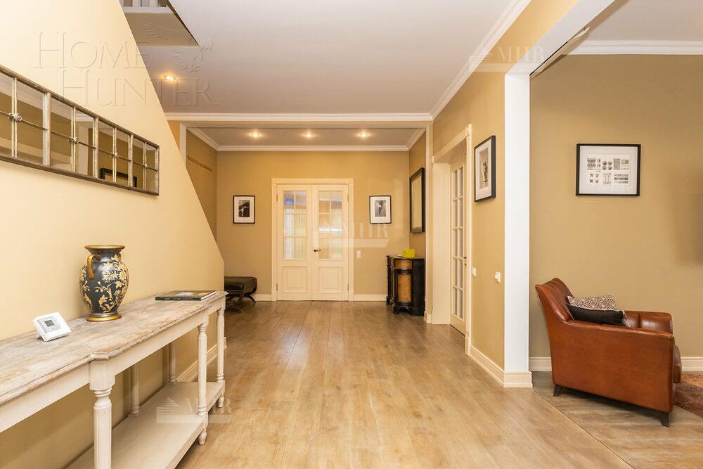 2-этажный коттедж 333 м² с отделкой