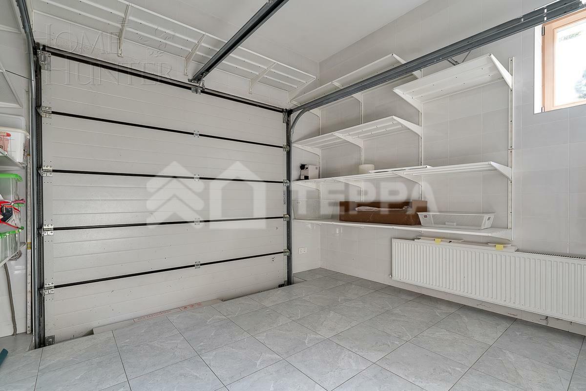 3-этажный таунхаус 365 м² с отделкой