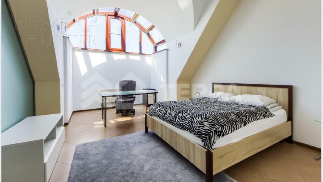 5-КОМН. КВАРТИРА С ОТДЕЛКОЙ 223 М² НА 5 ЭТАЖЕ