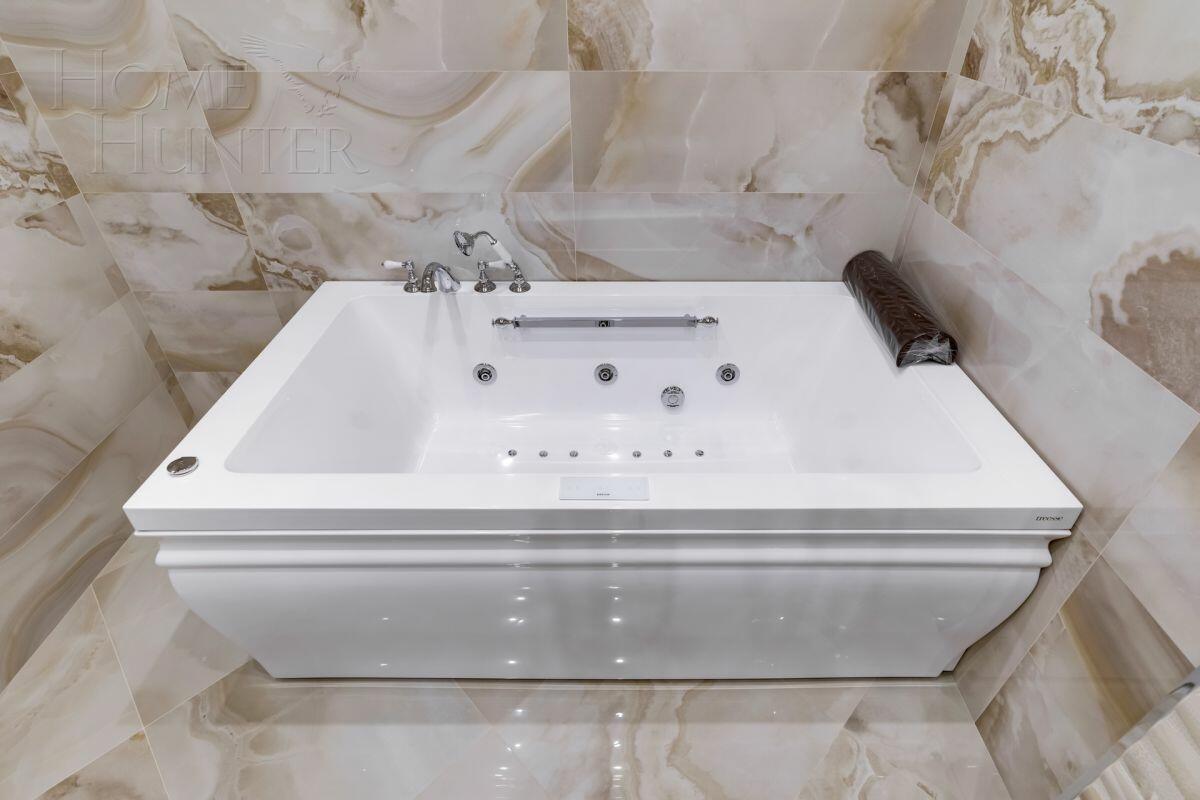 2-этажный коттедж 900 м² с отделкой