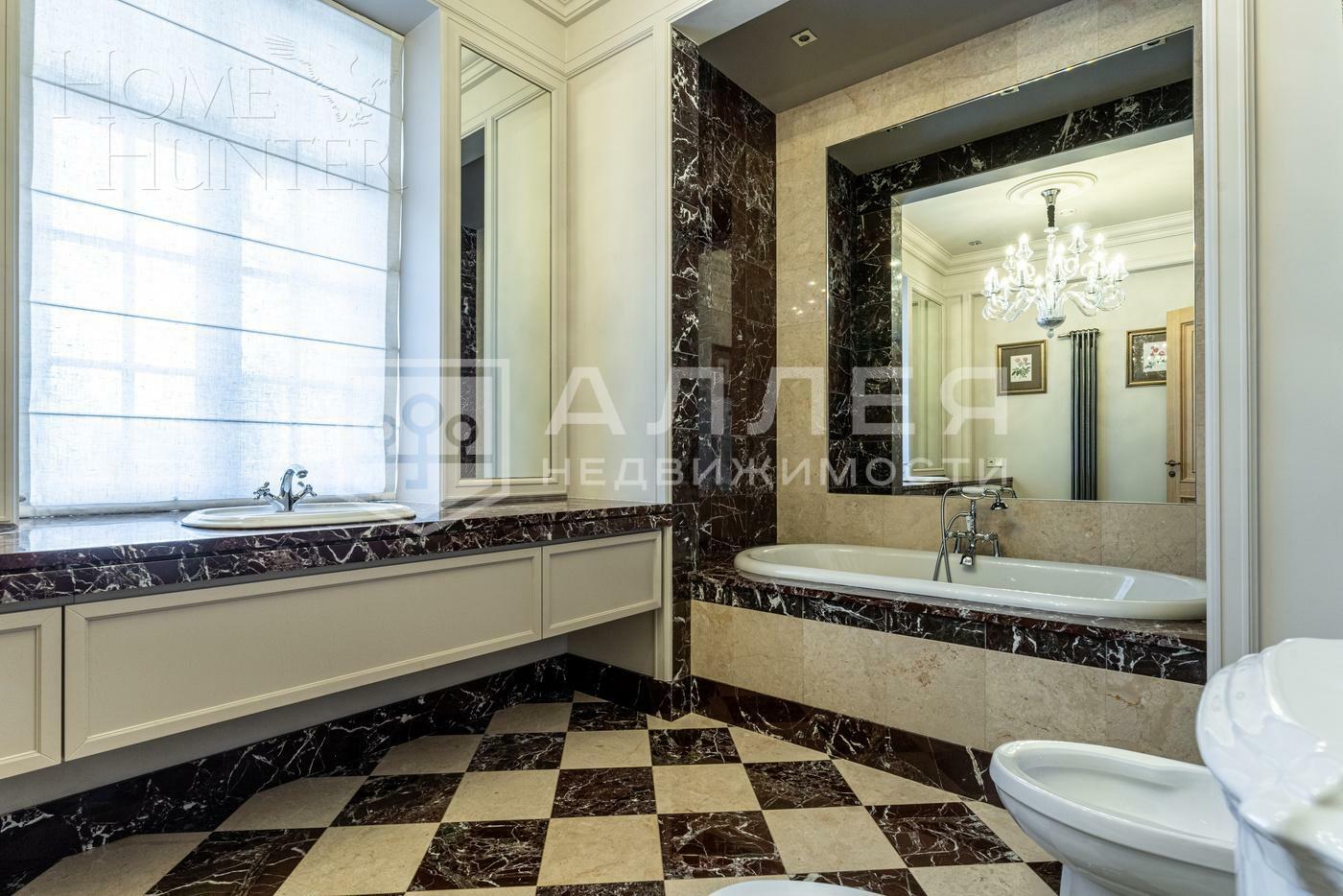 2-этажный коттедж 1 065 м² с отделкой