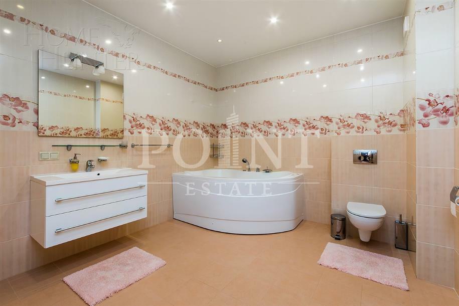 3-этажный коттедж 850 м² с отделкой