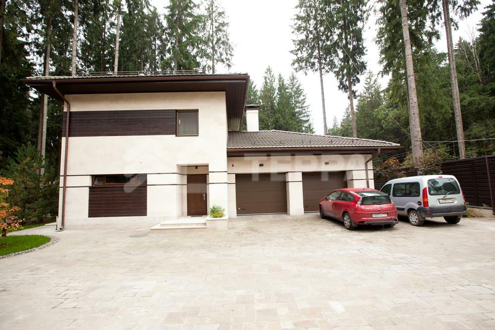 2-этажный коттедж 1 200 м² с отделкой