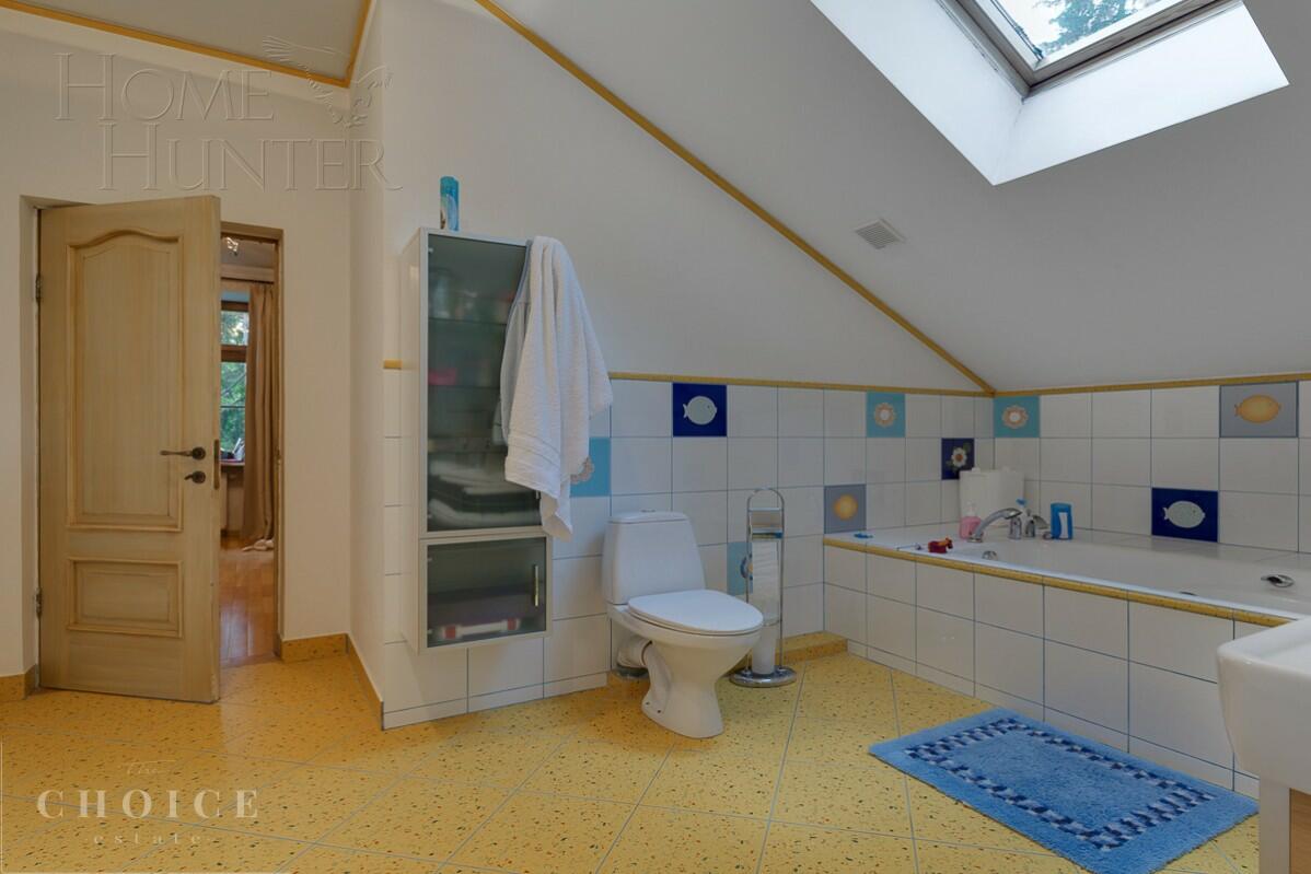 2-этажный коттедж 550 м² с отделкой