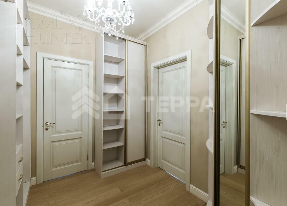 2-этажный коттедж 550 м² с отделкой