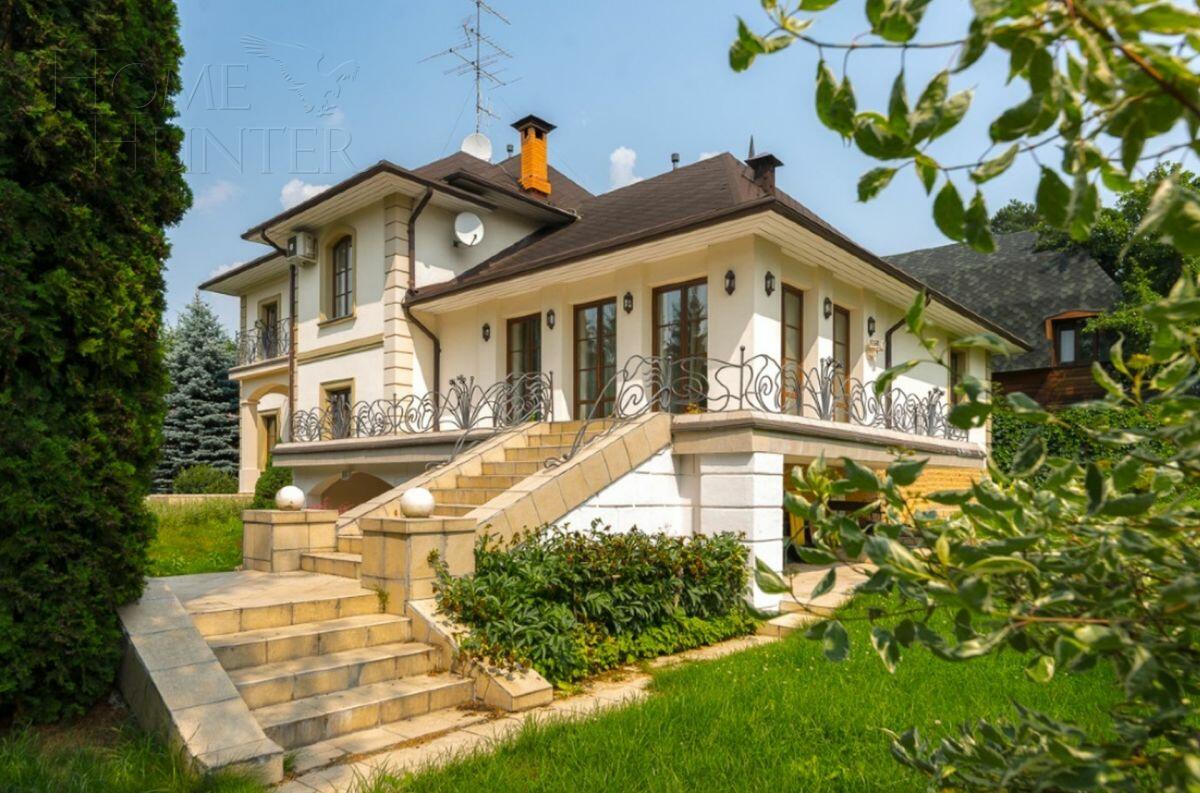 2-этажный коттедж 650 м² с отделкой