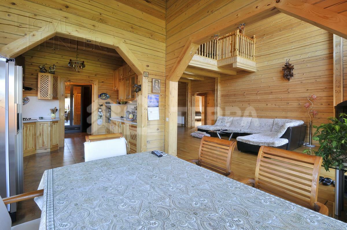 2-этажный коттедж 270 м² с отделкой