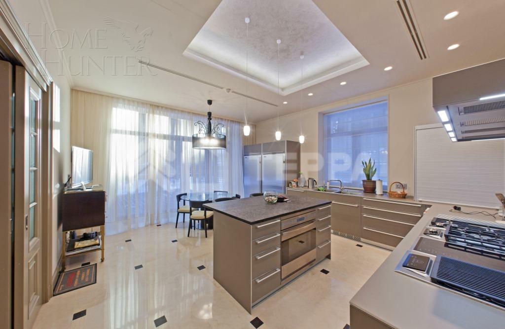 2-этажный коттедж 1 200 м² с отделкой