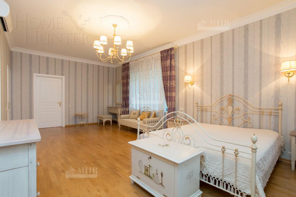 2-этажный коттедж 850 м² с отделкой