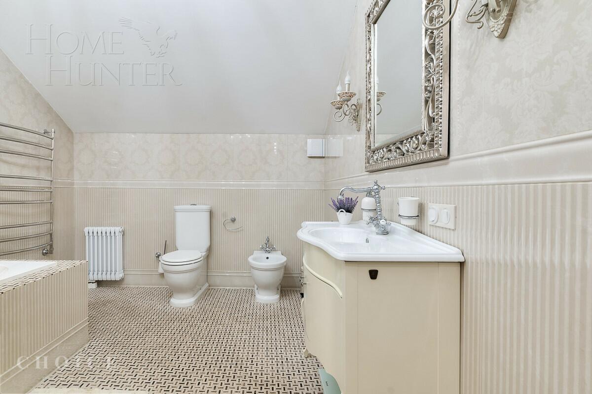 2-этажный коттедж 440 м² с отделкой