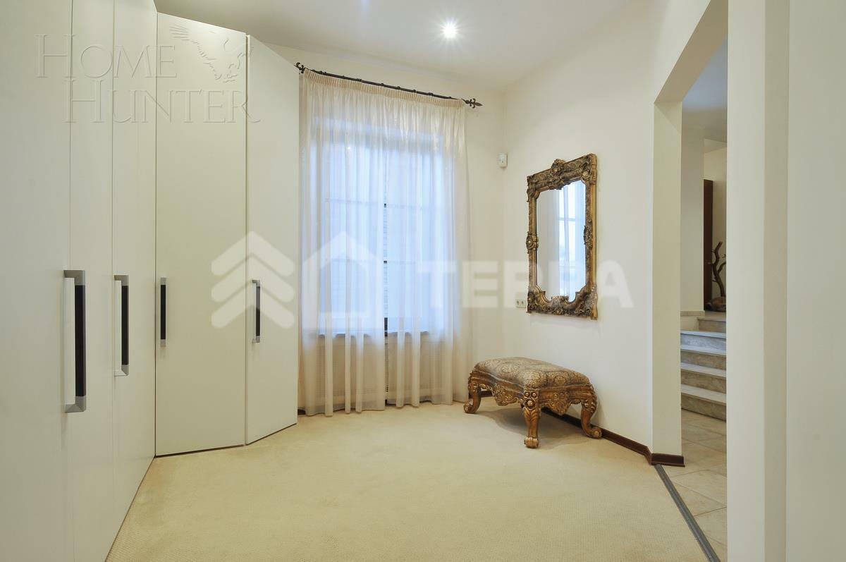 2-этажный коттедж 650 м² с отделкой